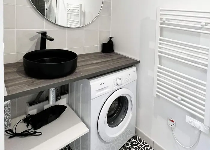 Chal6 Moderne A 200m Du Capitole アパート トゥールーズ