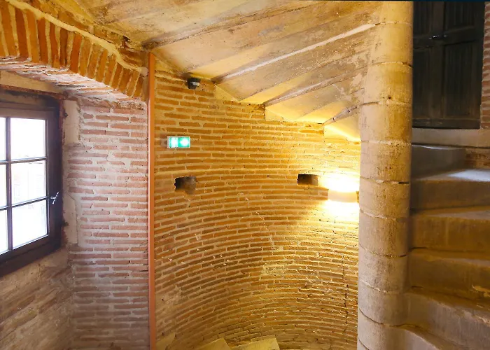 Chal6 Moderne A 200m Du Capitole *